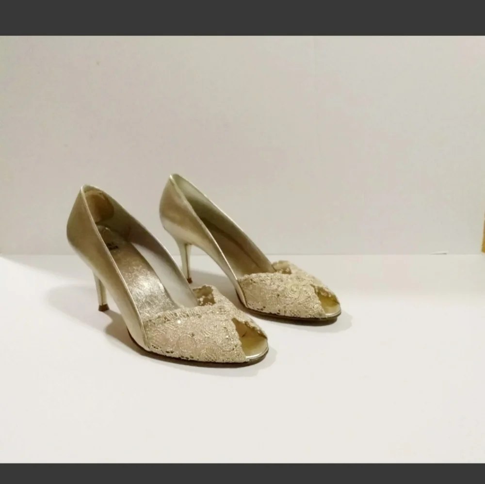 Stuart Weitzman stuart weitzman